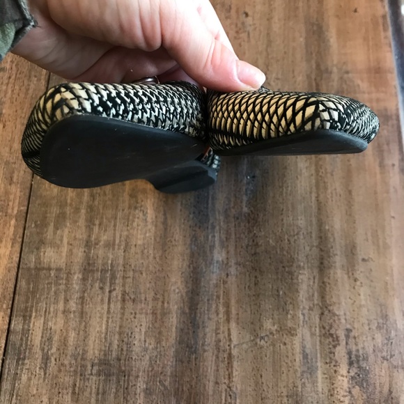 Jeffery Campbell Pointed Toe d’Orsay Flats - Picture 4 of 8